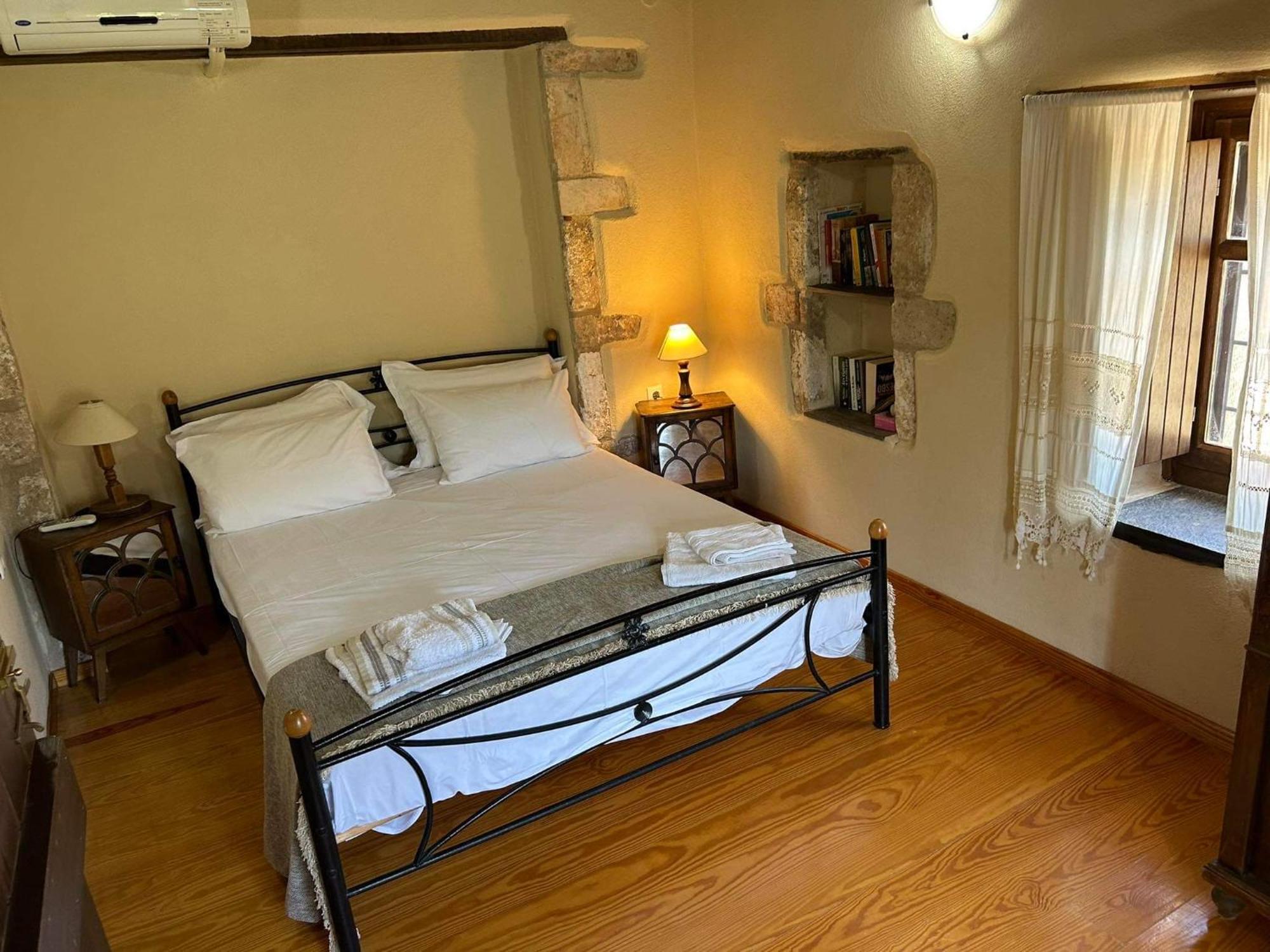 GuesthouseKamara Monemvasia Extérieur photo