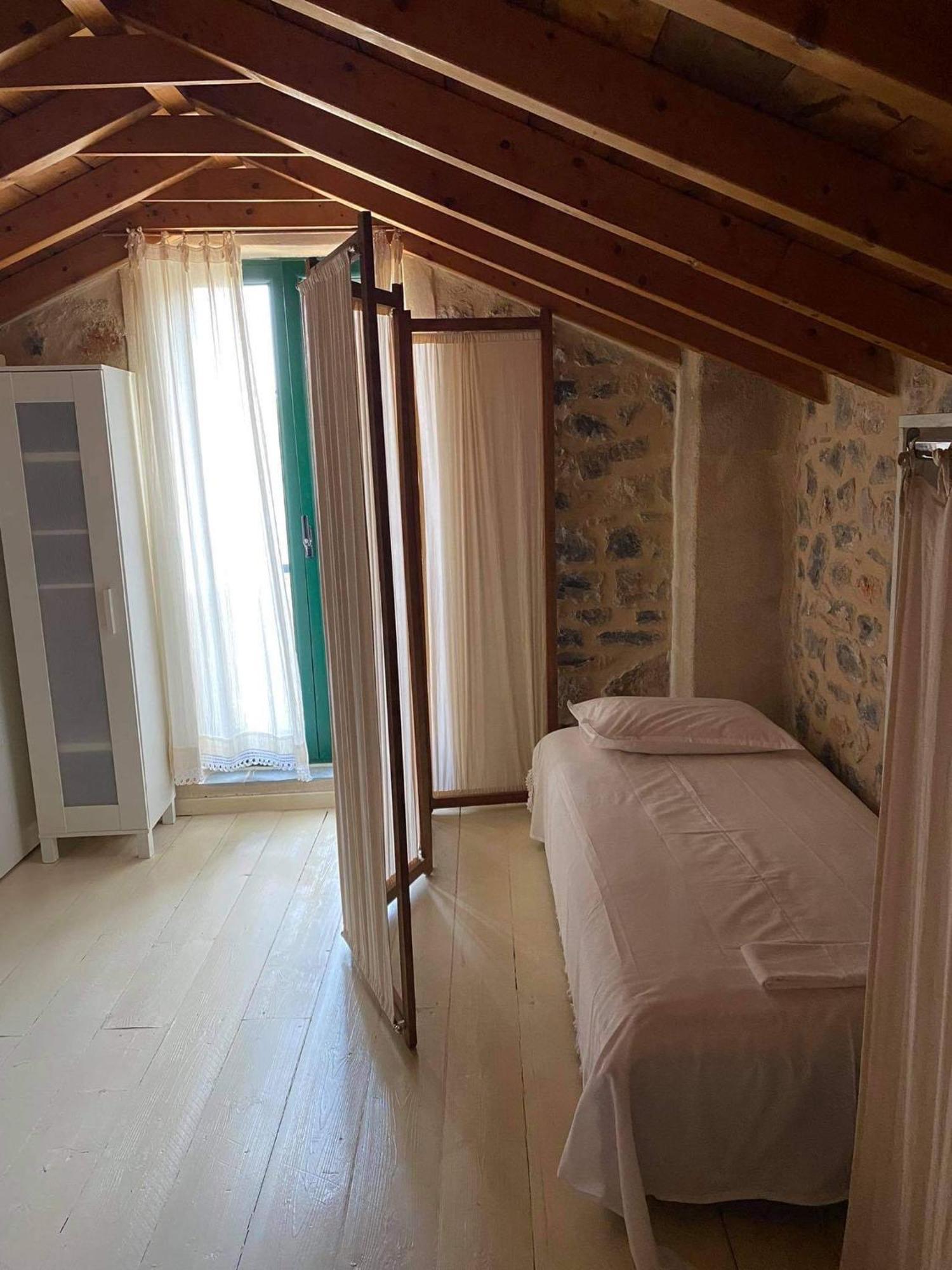 GuesthouseKamara Monemvasia Extérieur photo
